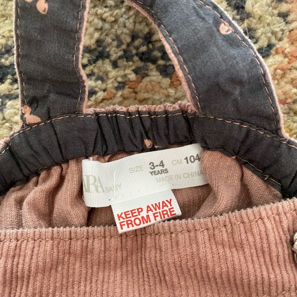 Corduroy pink skirt-all - Picture 3 of 4